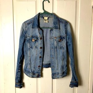 H&M Denim jacket size 4
